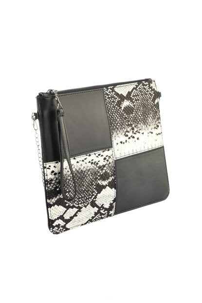 Women's Chain Strap Snake Pattern Black Bag