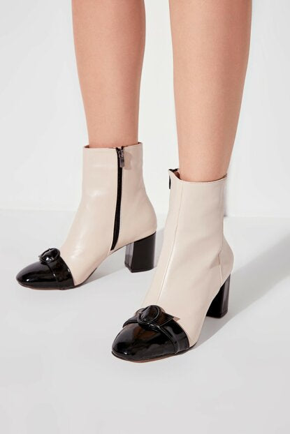 Women's Beige Heeled Boot
