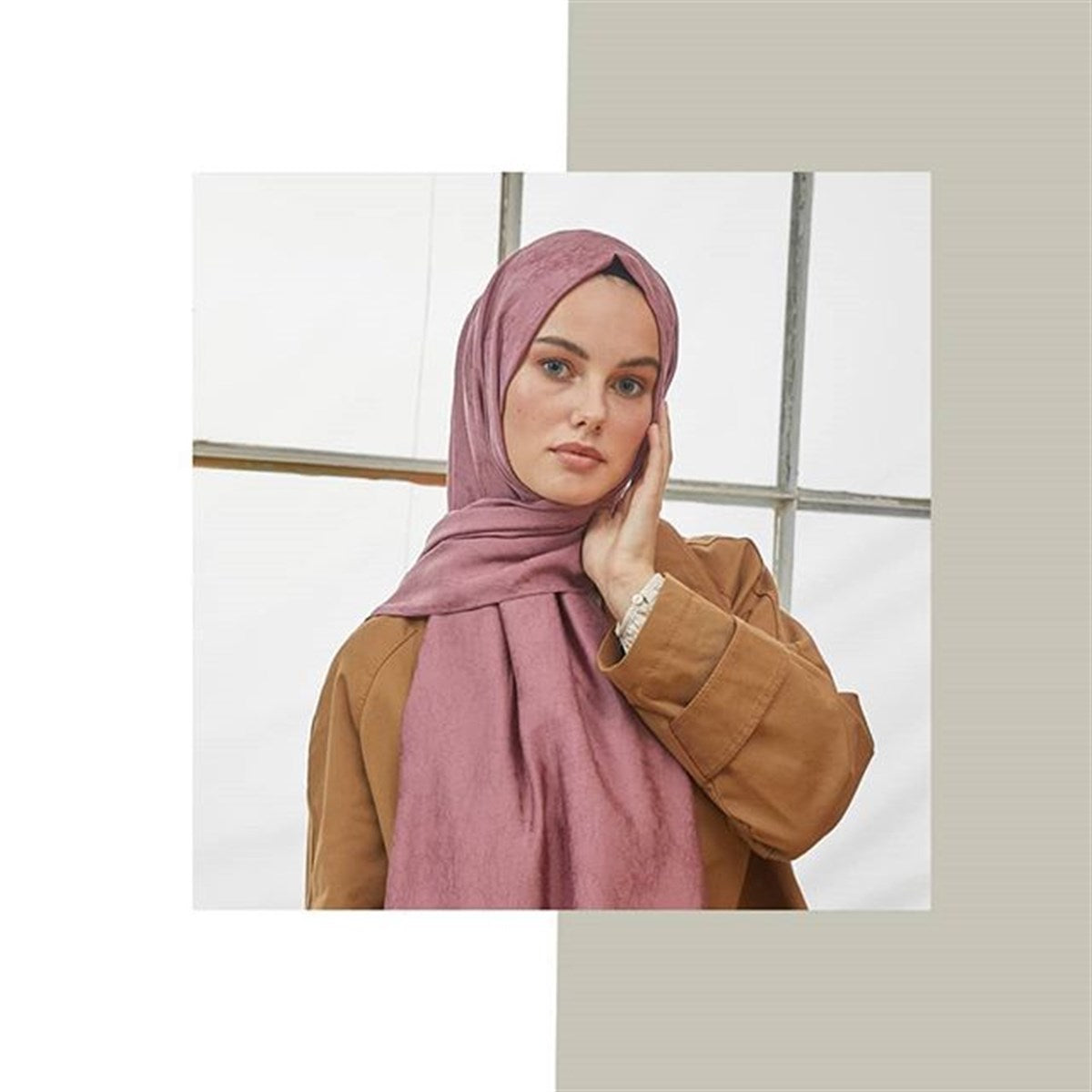 Women's Modest Pink Shawl