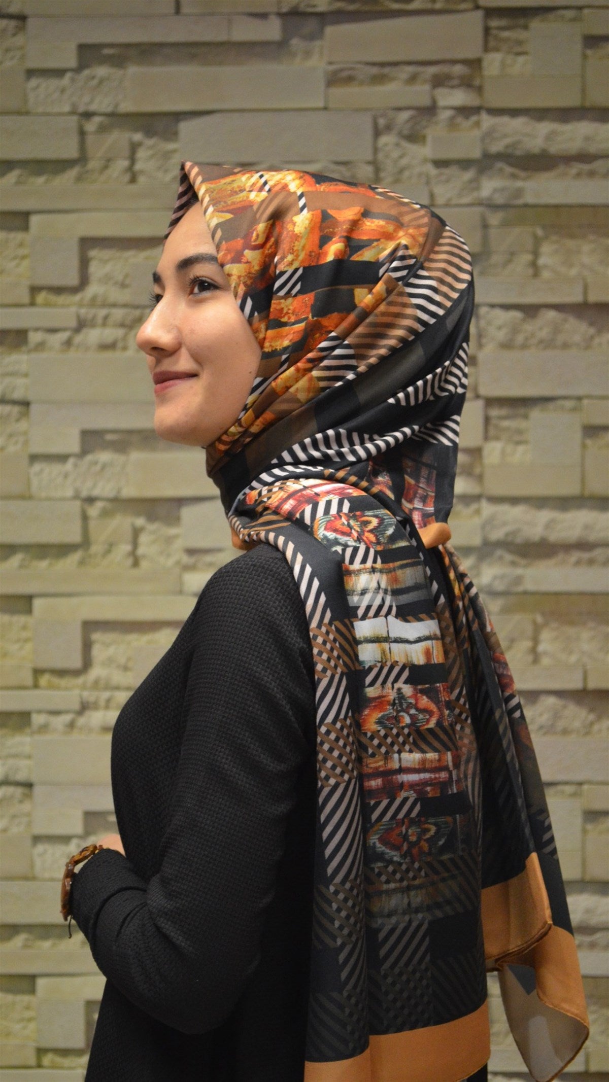 Women's Patterned Silk Shawl